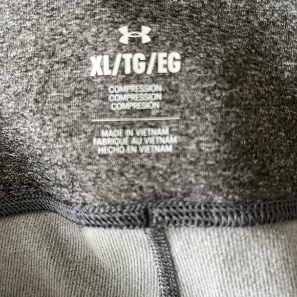 Under Armour Medium Compression Gray Leggings - Size XL - Picture 4 of 5